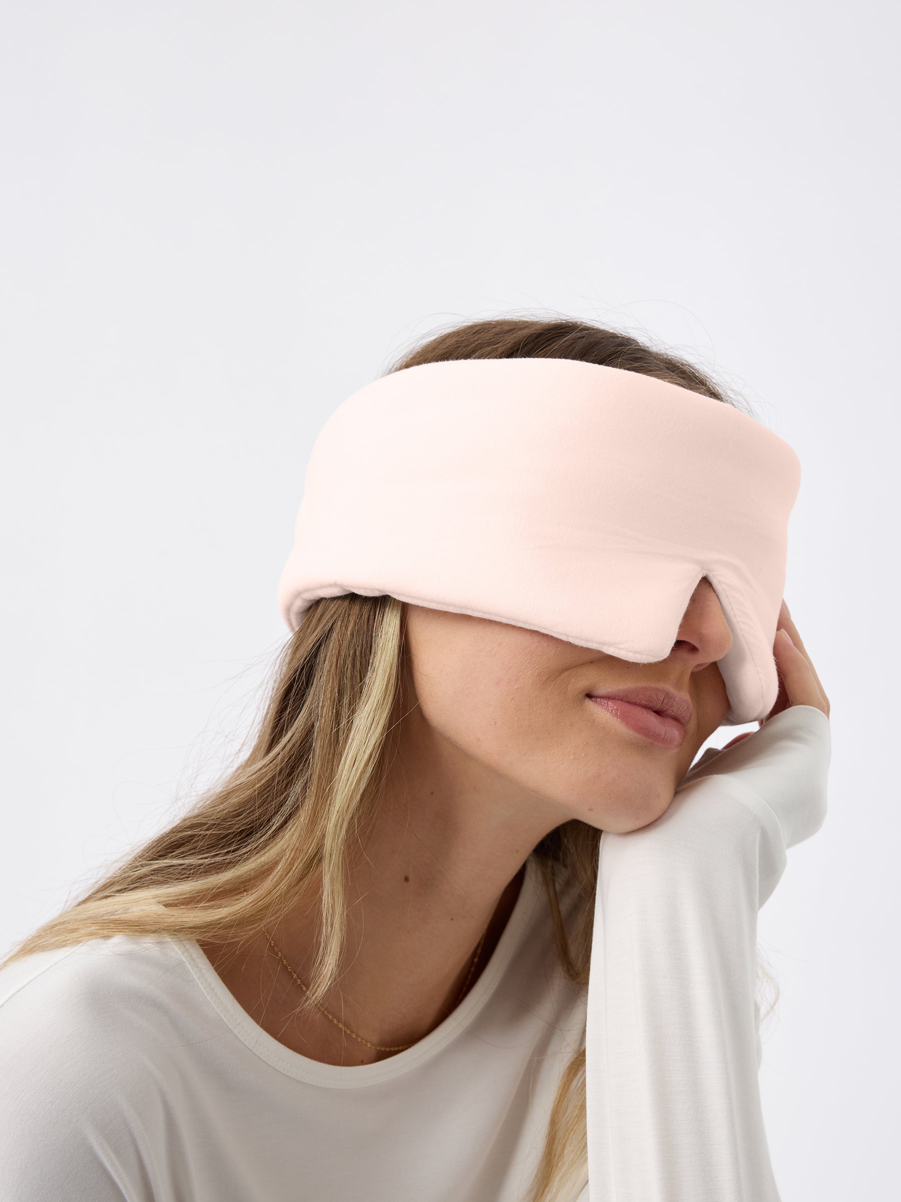 Adjustable Bamboo Sleep Mask - Image 8