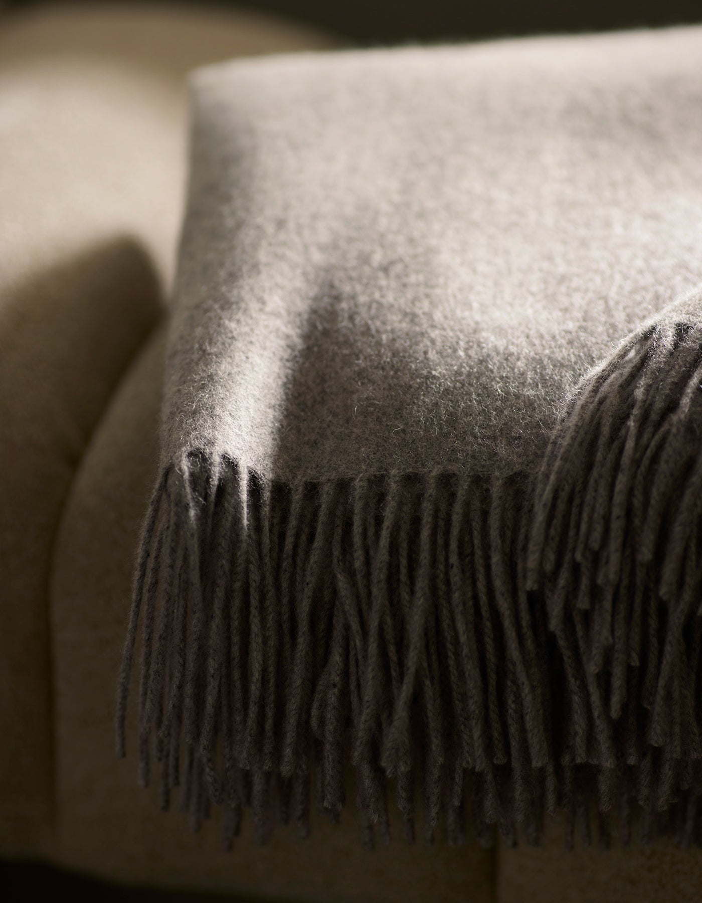 Cashmere Tassel Throw - Last Chance - Image 10