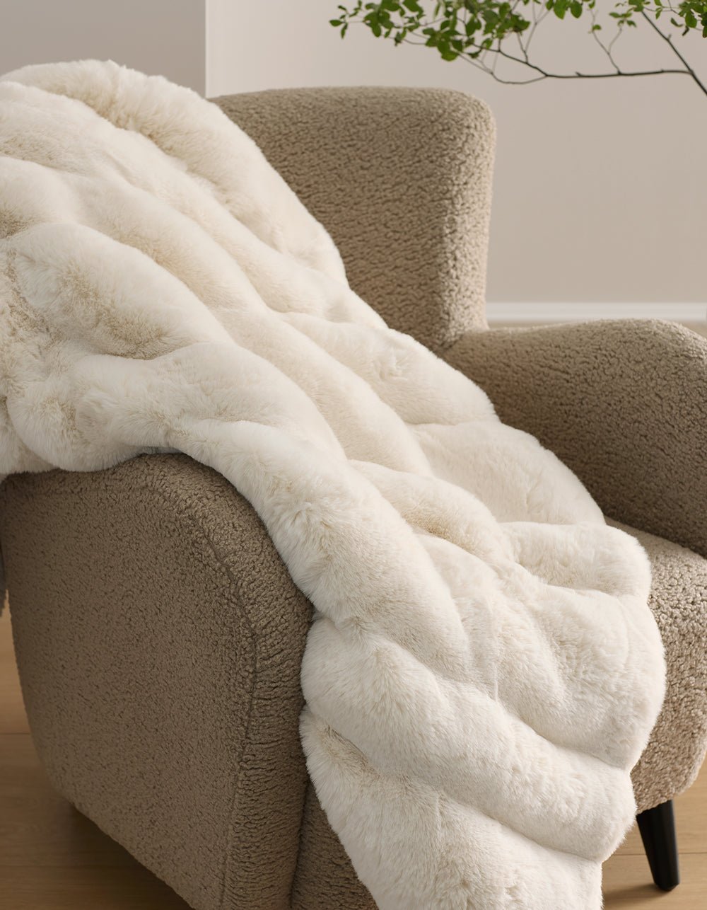 Channel Cuddle Blanket - Image 4