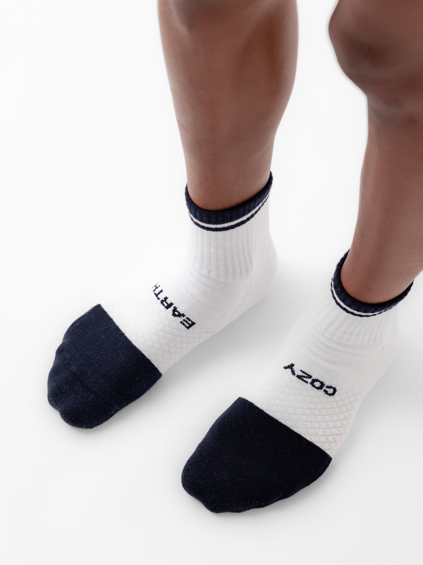 Essential Quarter Sock - Last Chance - Image 22