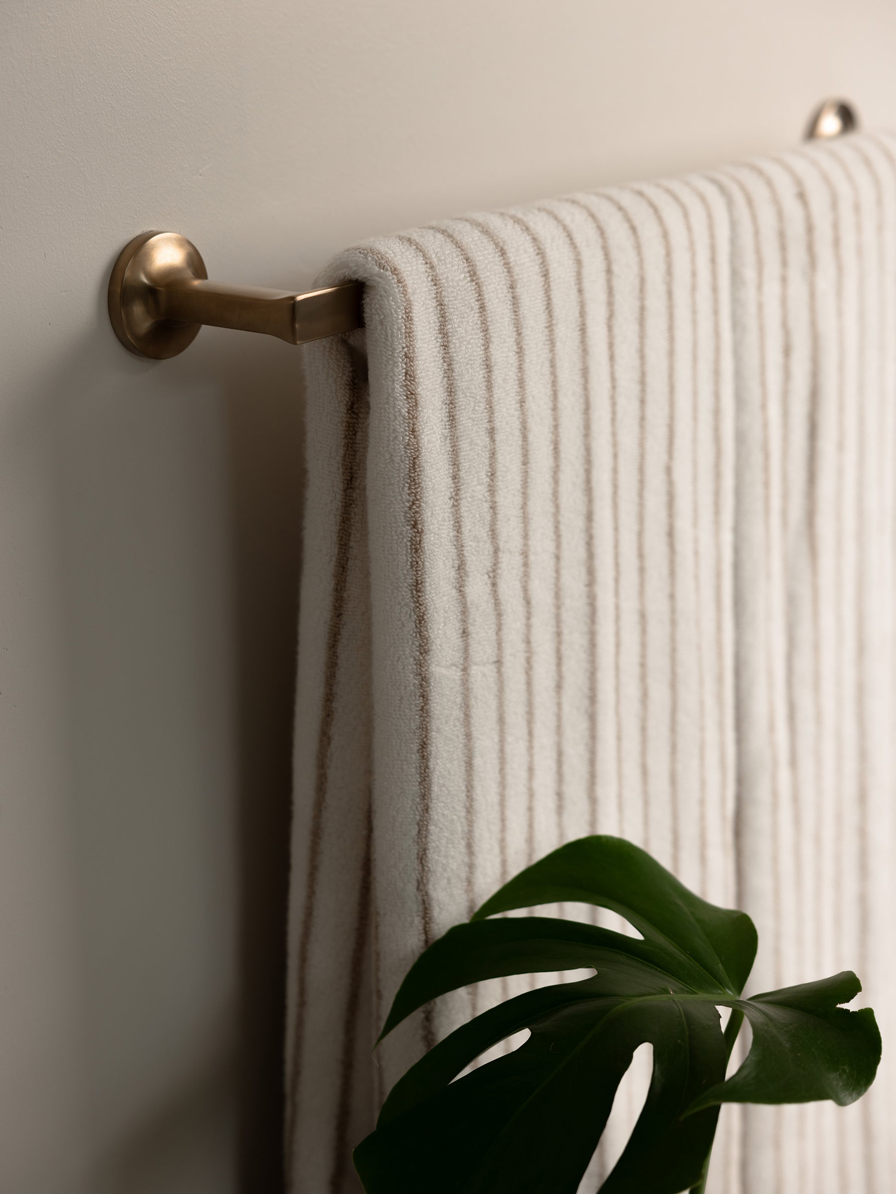 Luxe Bath Towels - Image 48
