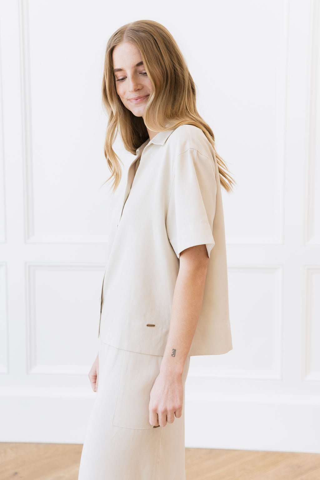 Women's Cozy Earth Coastal Comfort Short Sleeve Button Down - Last Chance - Image 5