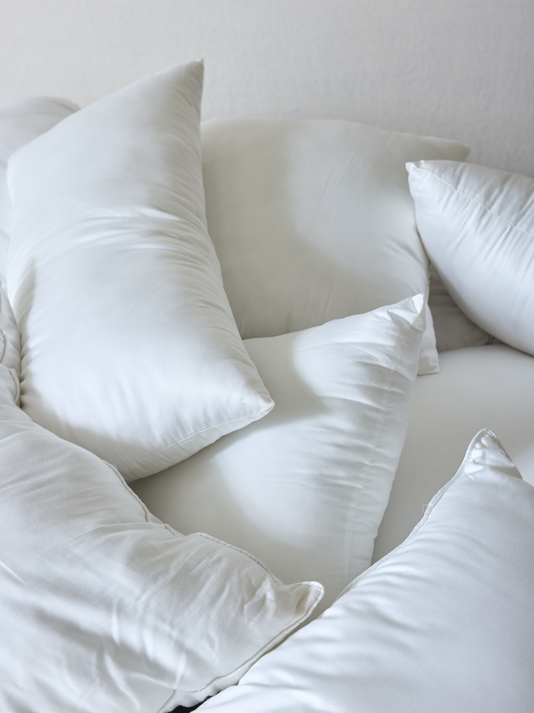 Premium Down Alternative Insert - Image 2