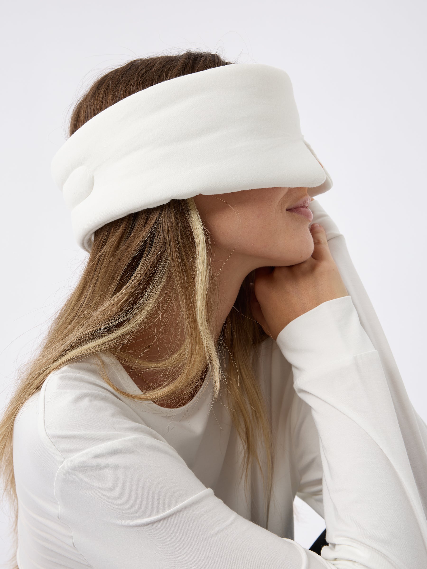 Adjustable Bamboo Sleep Mask - Image 12