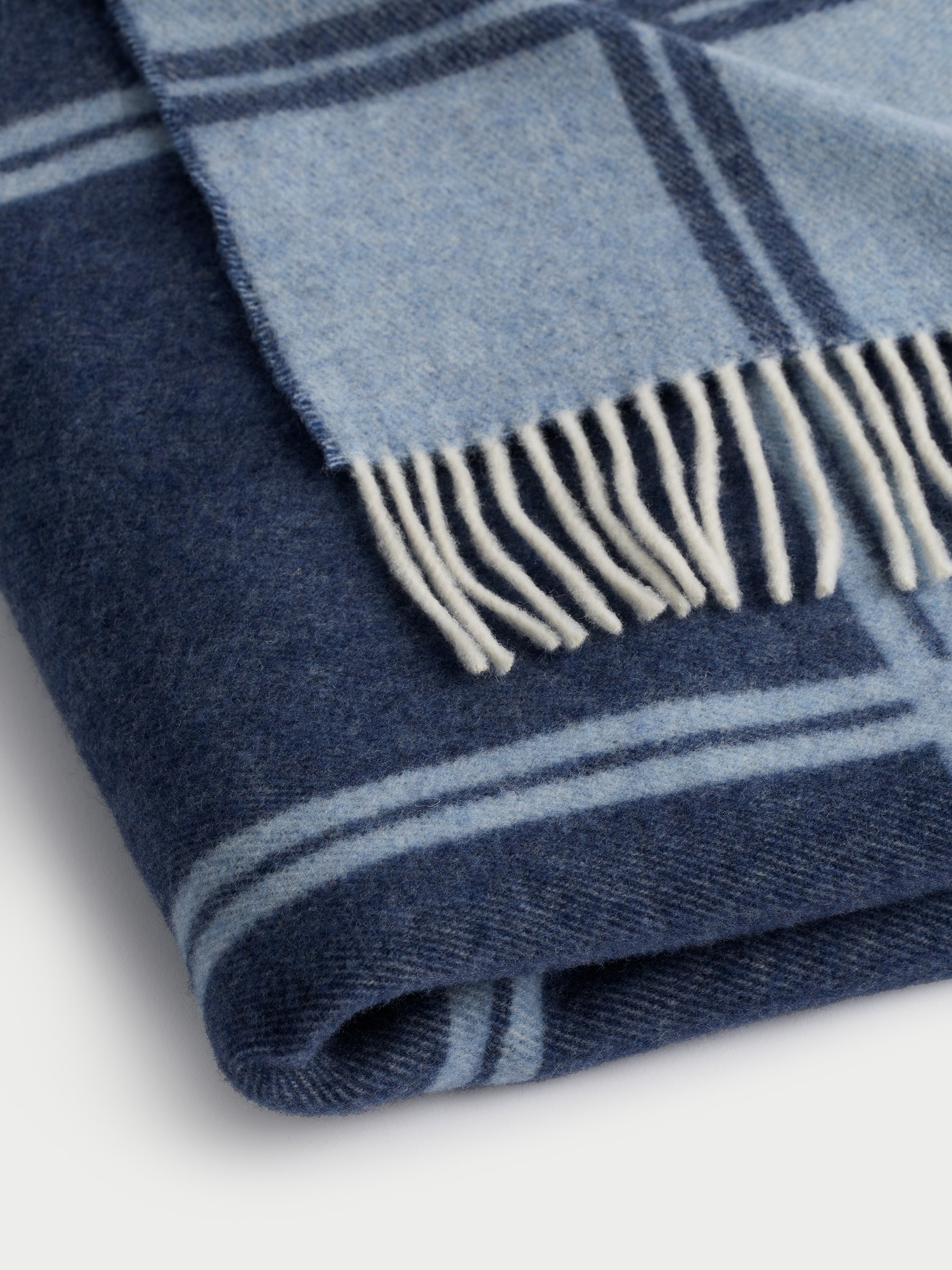 Cortina Throw - Last Chance - Image 7