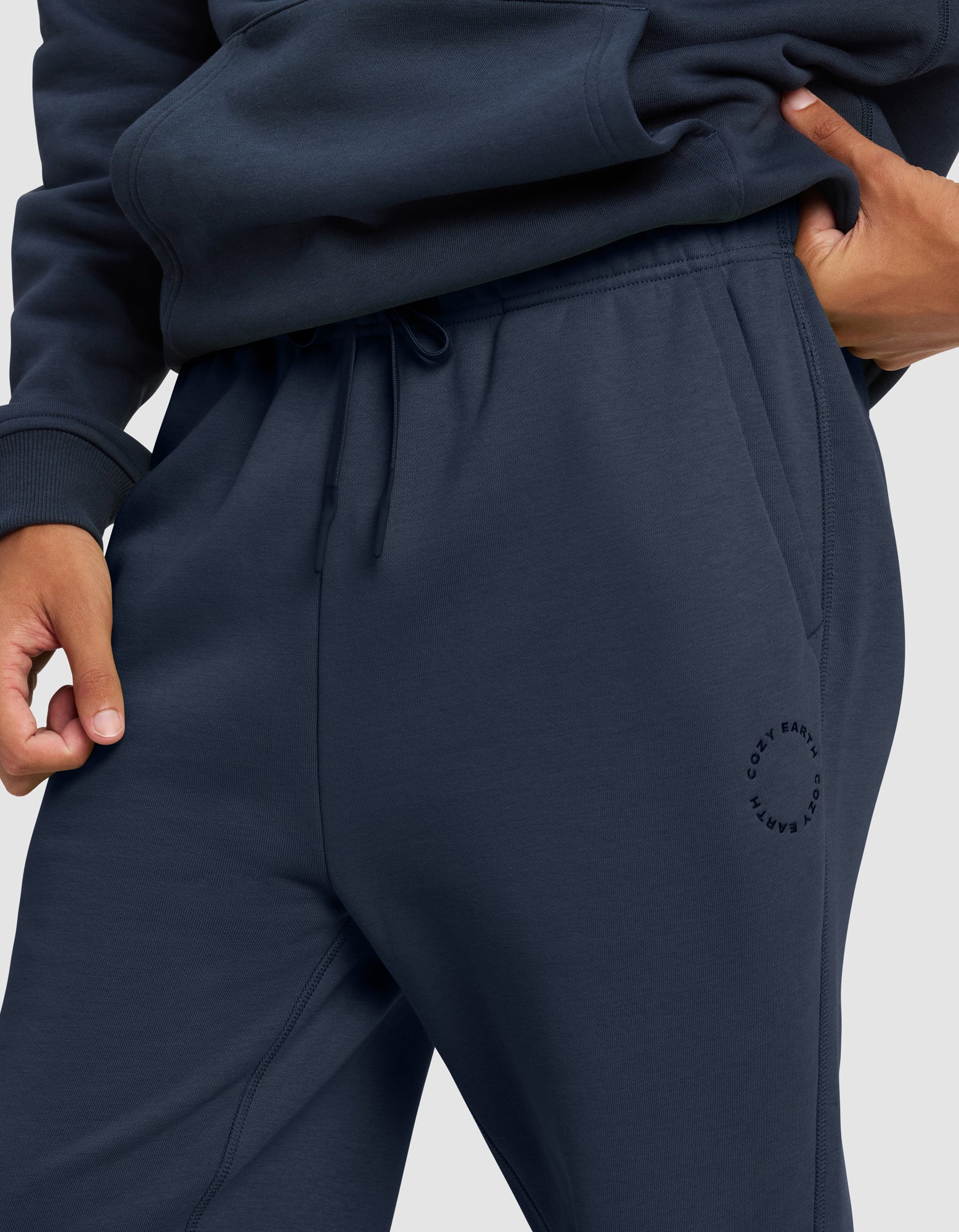 Men's Cityscape 2.0 Hoodie & Sweatpant Set - Image 9