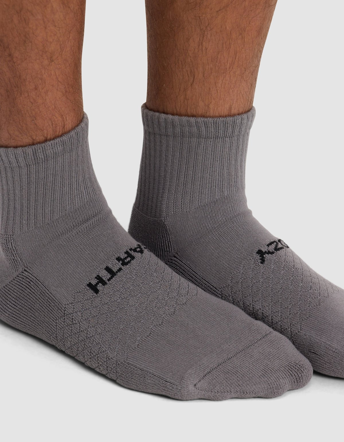 Essential Quarter Sock - Image 19