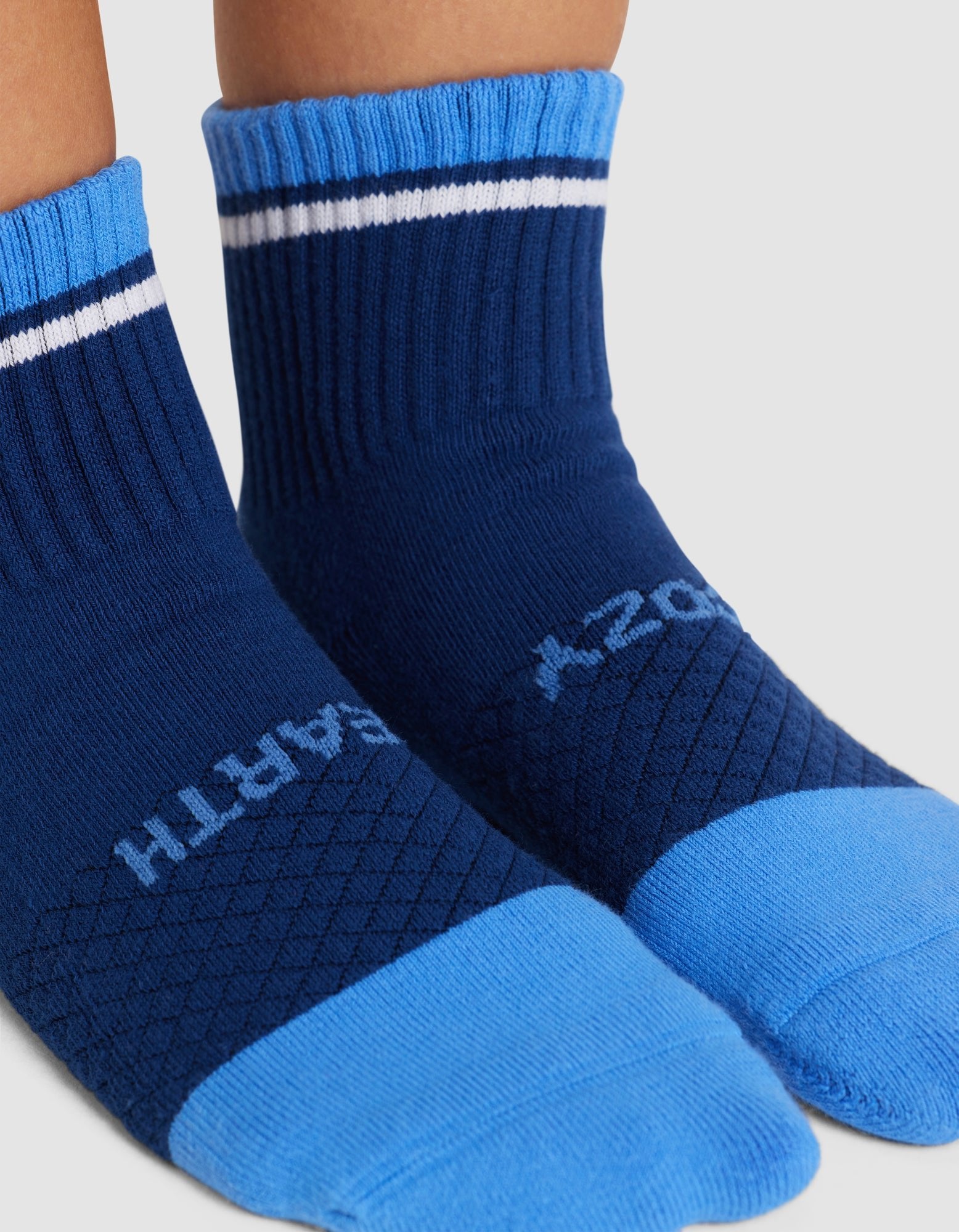 Essential Quarter Sock - Last Chance - Image 44