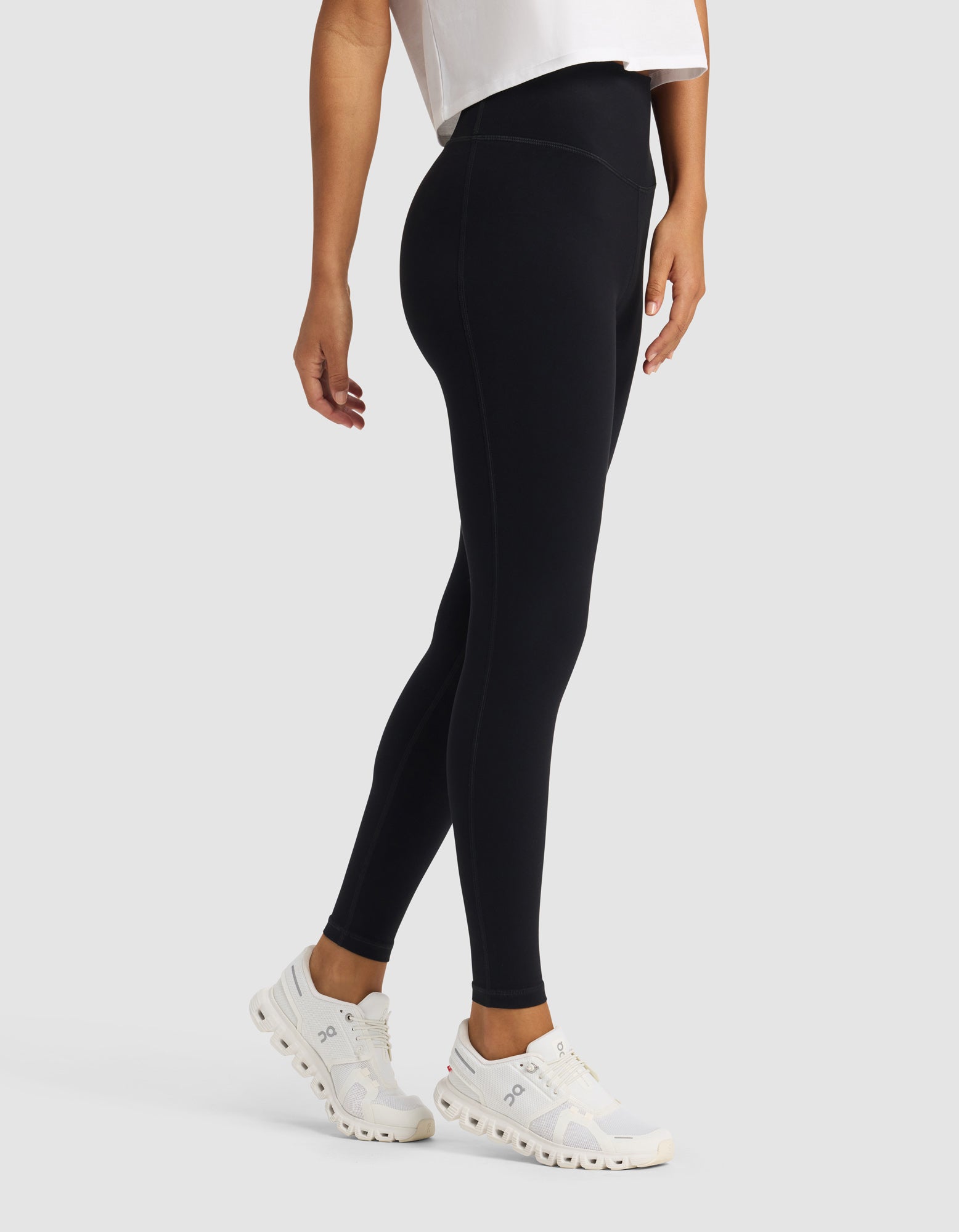 Women's Liv Legging - Image 2