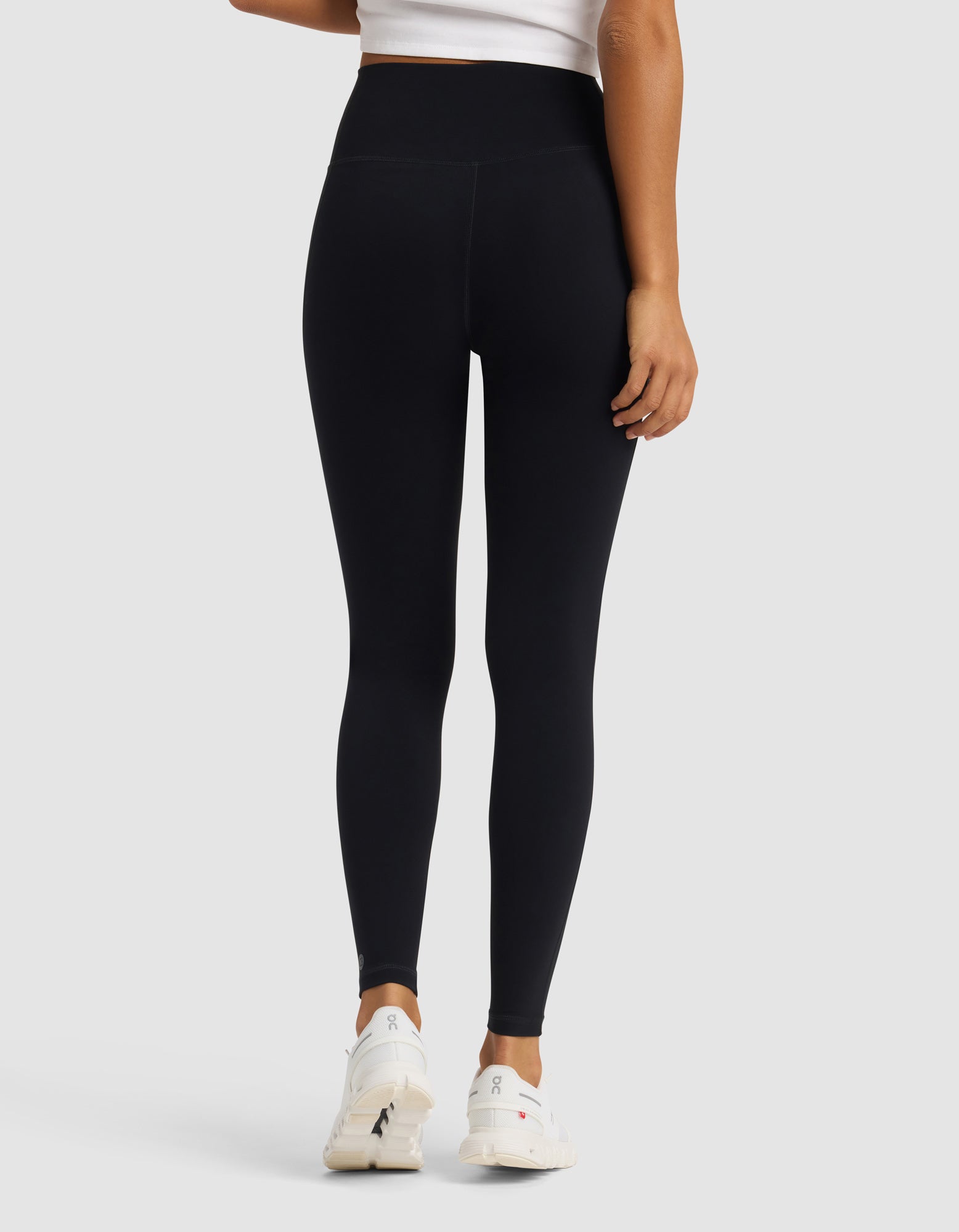 Women's Liv Legging - Image 3