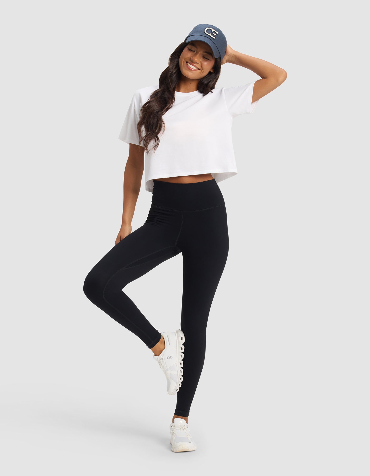 Women's Liv Legging - Image 4