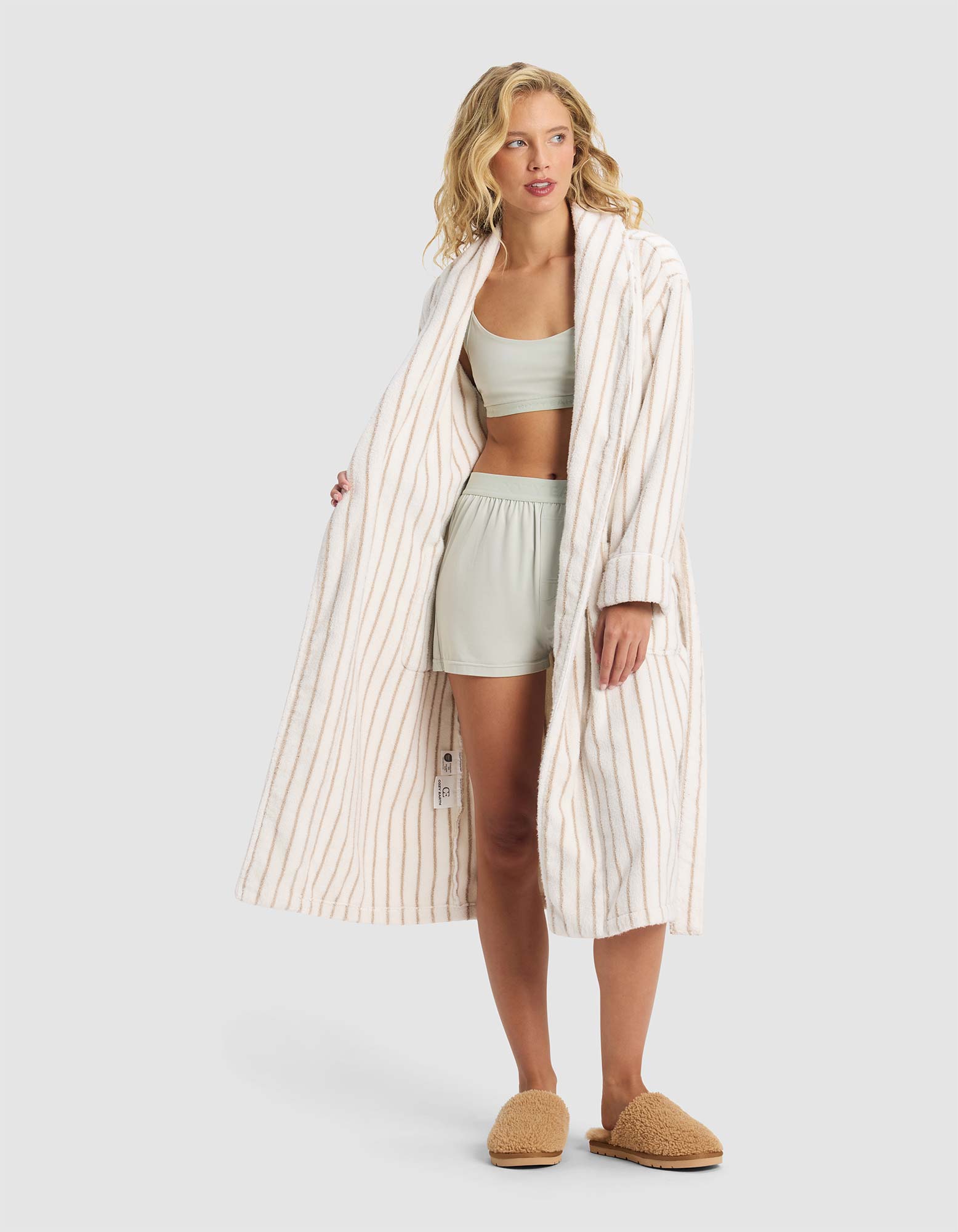 Luxe Bath Robe - Image 32