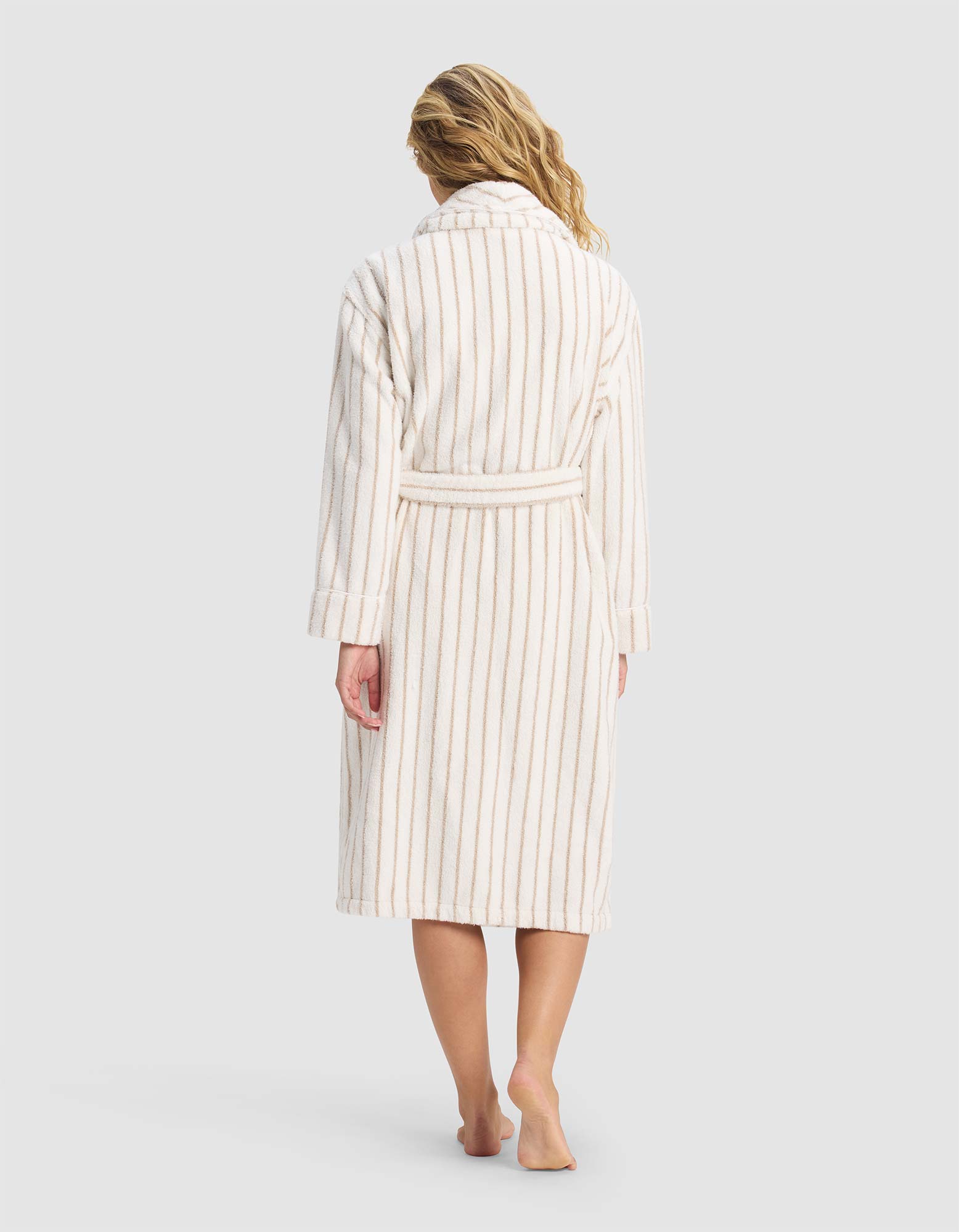 Luxe Bath Robe - Image 33